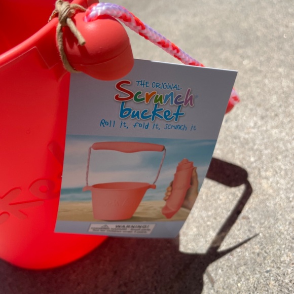 Scrunch bucket orange with spade - Picture 3 of 4